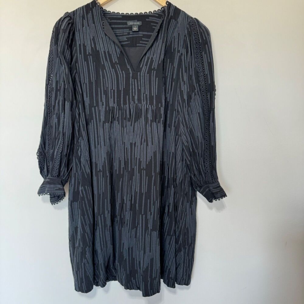 Ann Taylor Black Blue Boho Pleated Dress Long Sleeves V-Neck Women